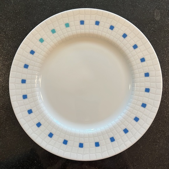 4 Bridget Dobson Fine Porcelain - Blue Mosaic - Salad Plates 8 1/2 In. - Picture 11 of 12